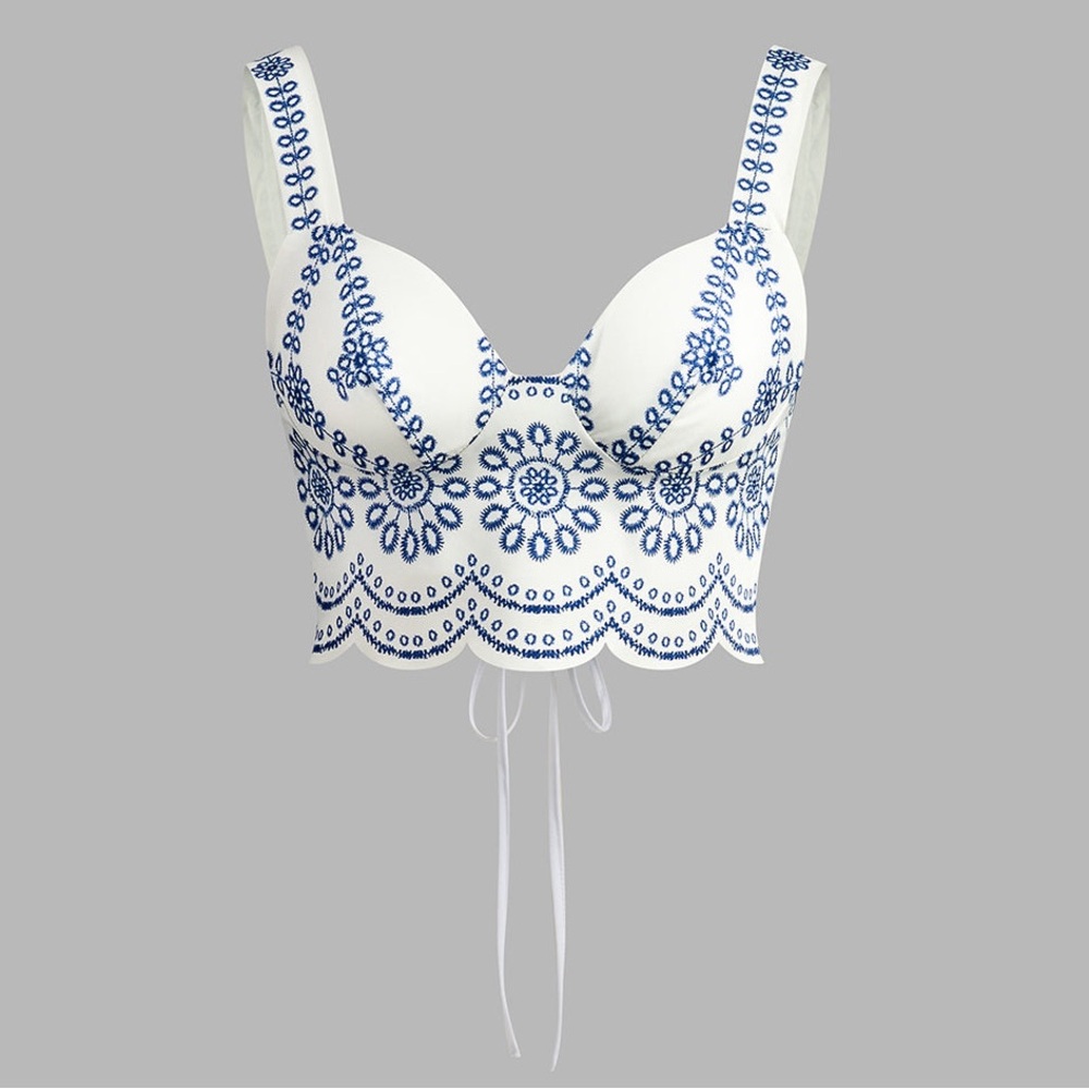 CoMMENSE Embroidered Eyelet Corset Style Crop Top - Picture 3 of 11